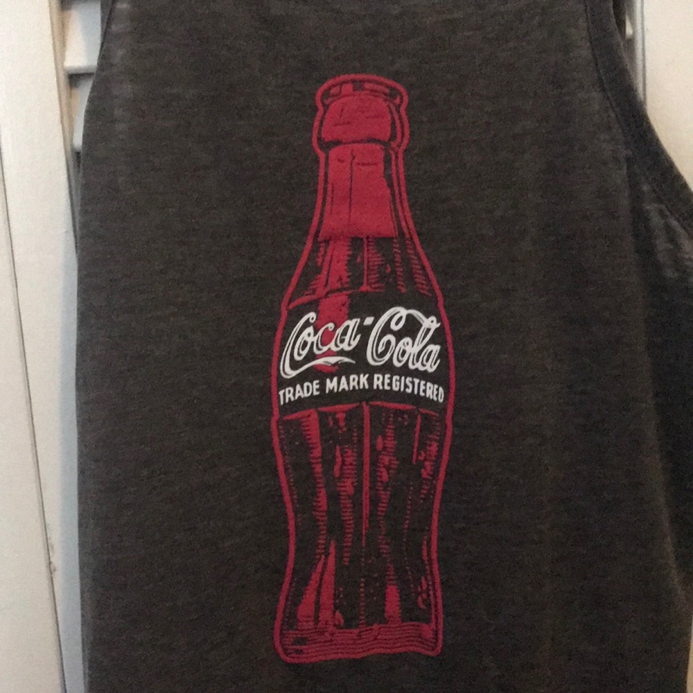 Top - Picture 2 of 2